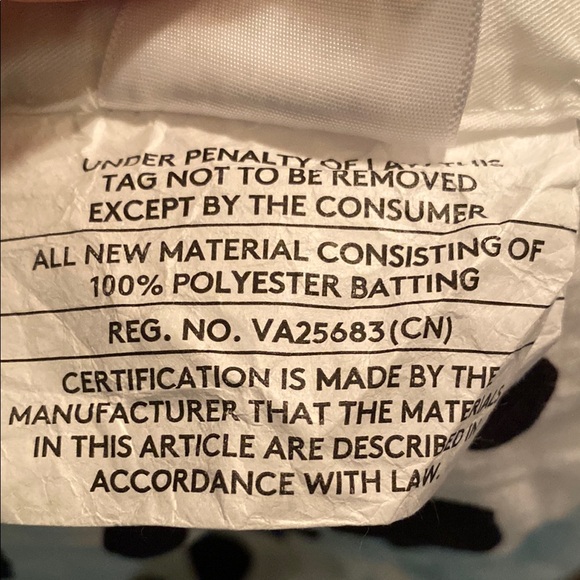 Lovevery Baby Polka Dot Quilt and matching Changing Pad Cover - Picture 7 of 11